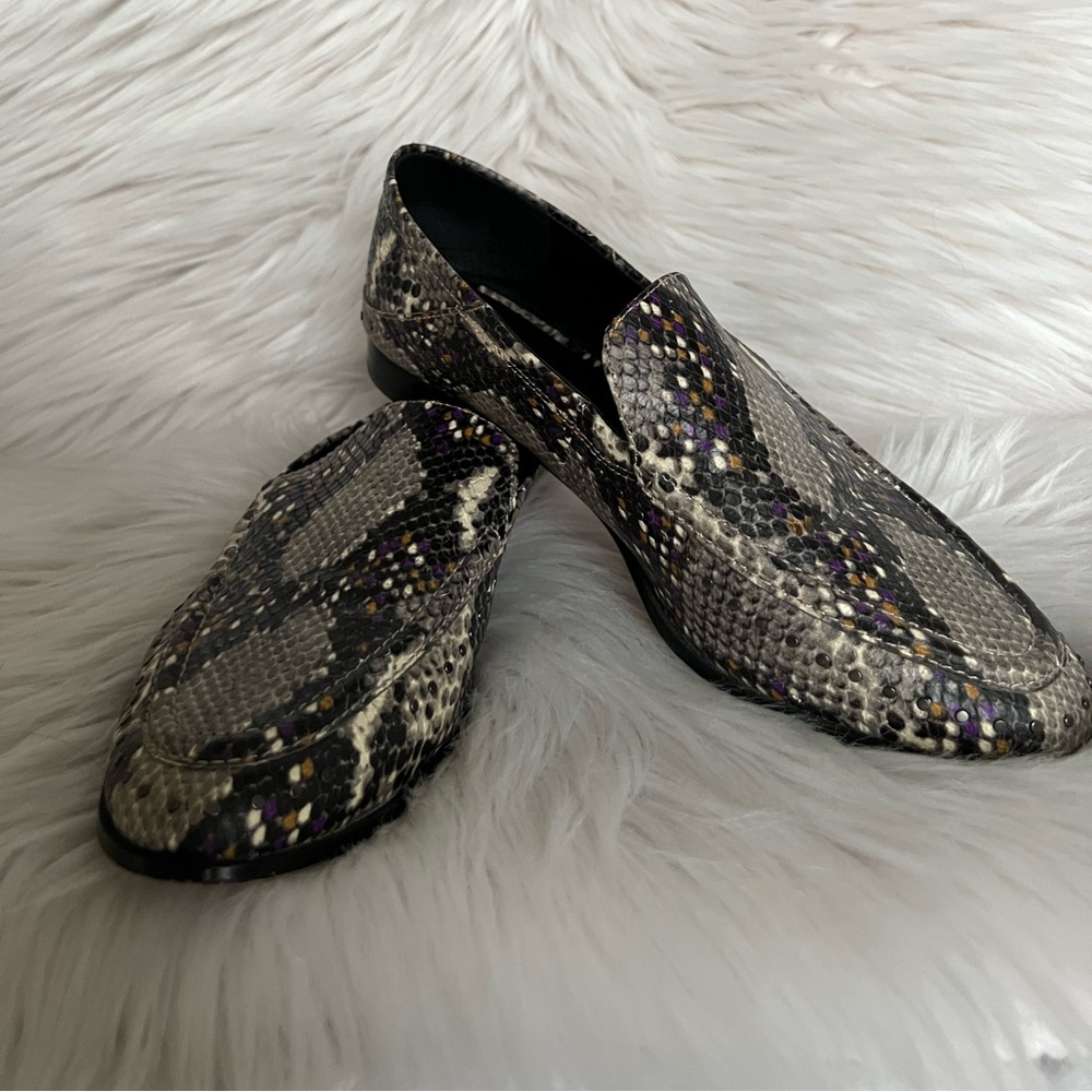 Vince Camuto Faux Snake Skin loafers